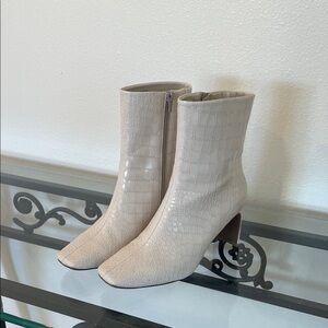 Seven Dials Elegant Cream Faux Croc-Embossed Ankle Boots